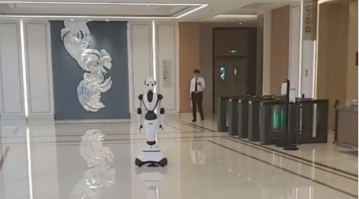 Earthone Dubai Side road