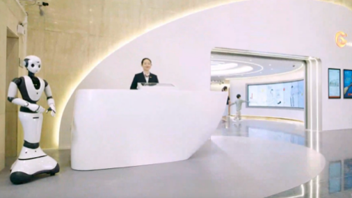 Earthone Dubai Bank/Real estate