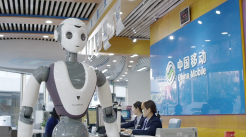 Earthone Dubai Main road